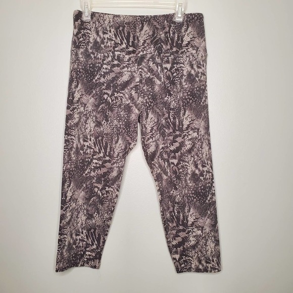 Style & Co Sport size‎ L workout capris gray animal print gym leggings - Picture 1 of 7